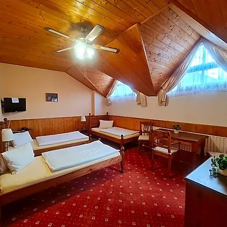 Garni Asas*** Hotel
