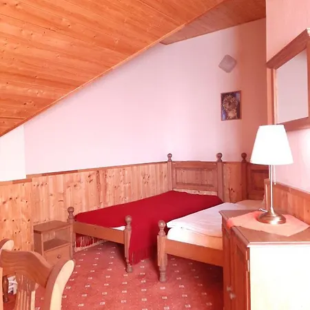 Garni Asas*** 3* Most