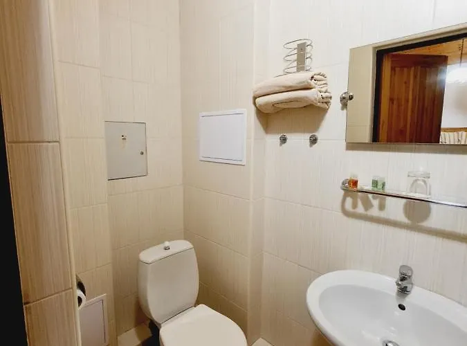 Garni Asas*** 3* Мост